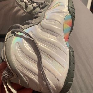 Nike little posites